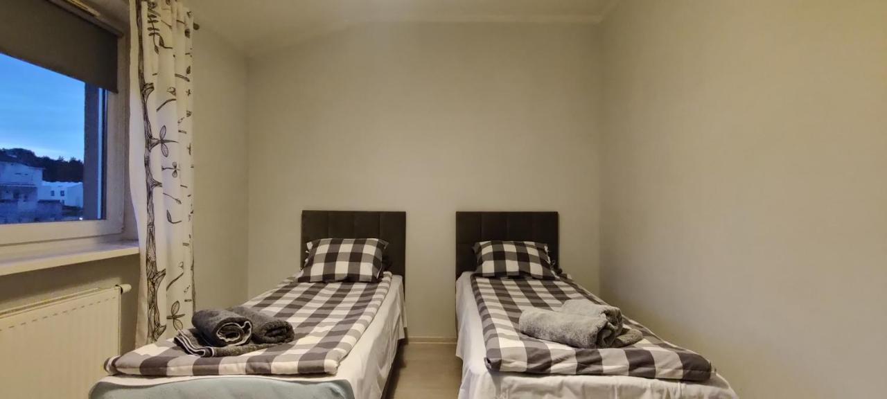 Apartament Lesna Z Tarasem グディニャ エクステリア 写真